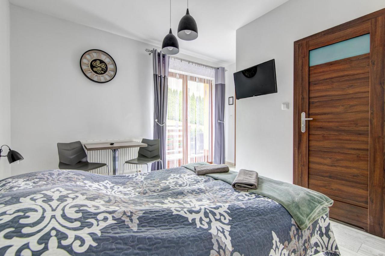 Willa Pod Zegarem - W Cenie Parking, Szybkie Wifi, Duzy Ogrod, Wiata Grilowa! กรินีซา ดรอยจ์ ภายนอก รูปภาพ