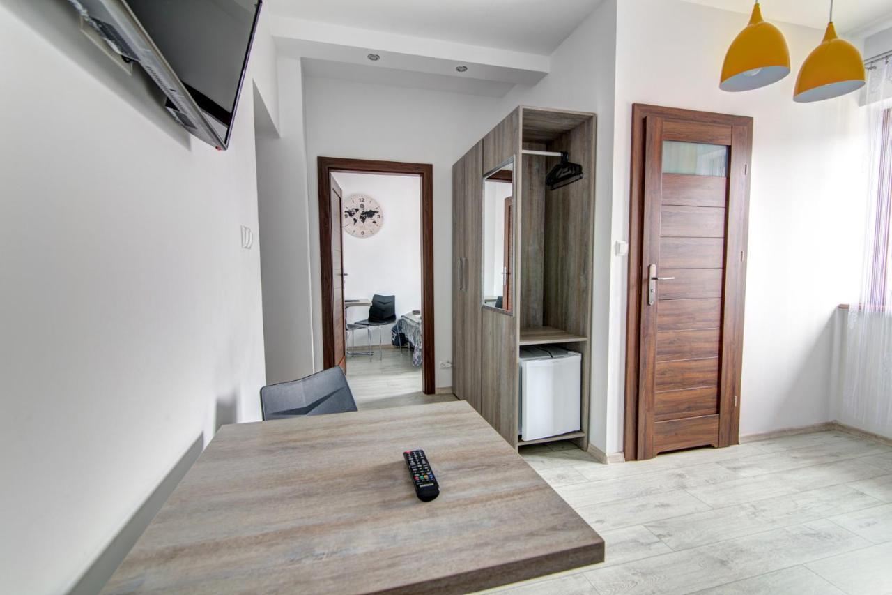 Willa Pod Zegarem - W Cenie Parking, Szybkie Wifi, Duzy Ogrod, Wiata Grilowa! กรินีซา ดรอยจ์ ภายนอก รูปภาพ